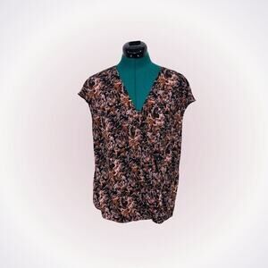 Halogen v-neck drape front neutral print blouse | Sz M, NWT